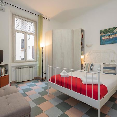 New Apartment In Downtown Close To Duomo Milano Exteriör bild