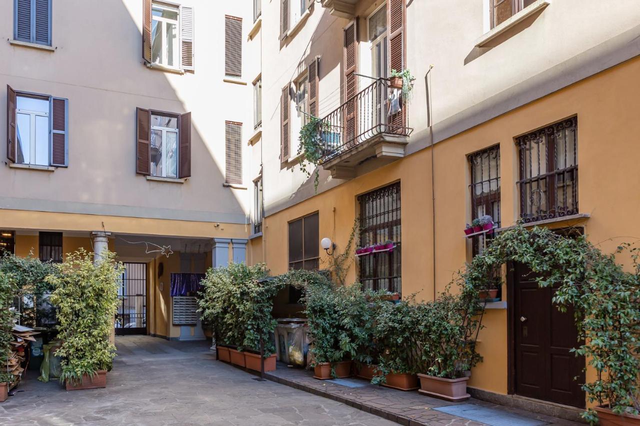 New Apartment In Downtown Close To Duomo Milano Exteriör bild