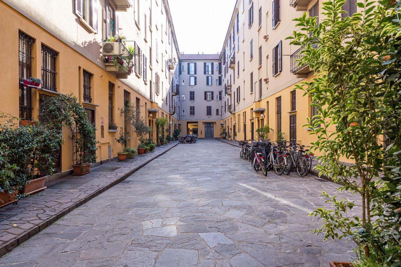 New Apartment In Downtown Close To Duomo Milano Exteriör bild
